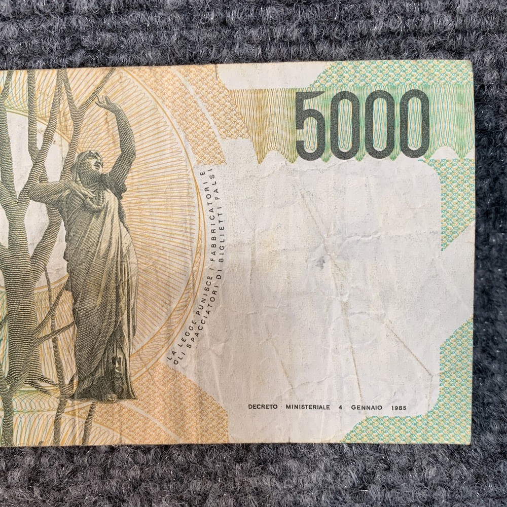 ITALY 1985 5000 LIRE NOTE / BELLINI