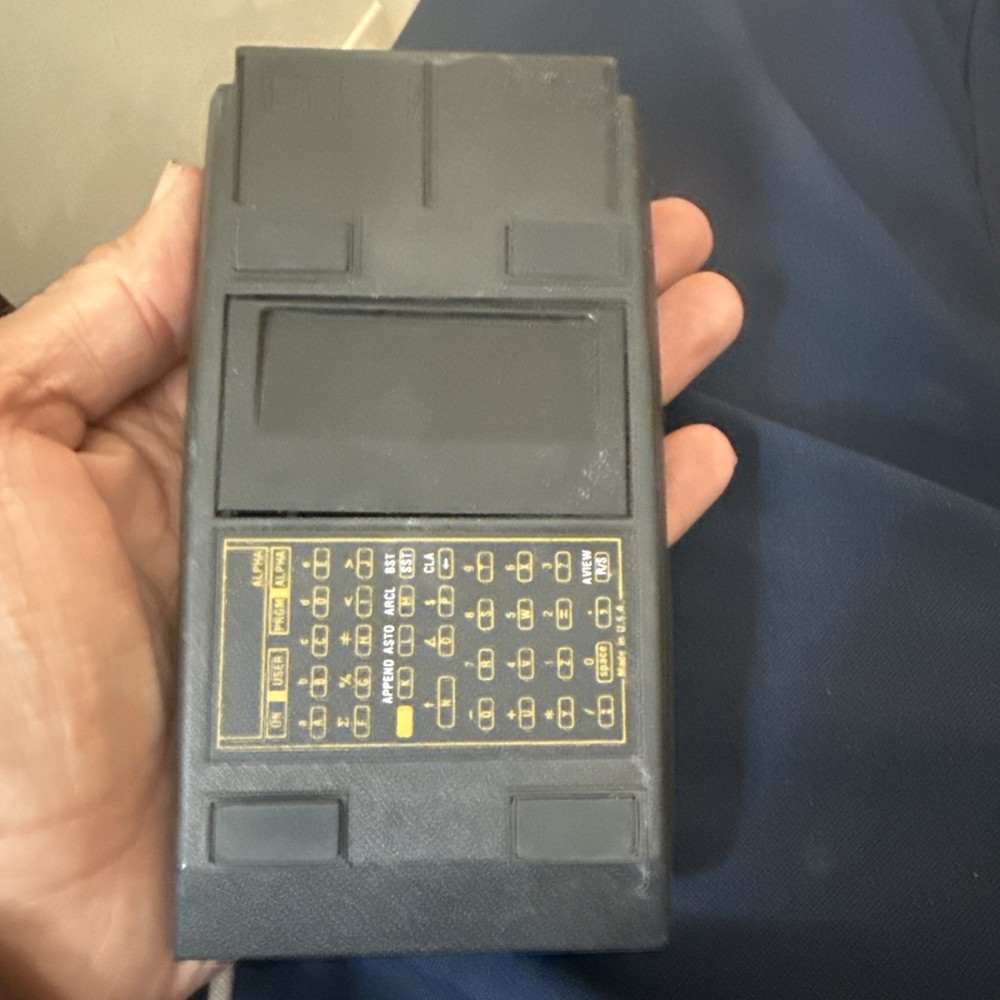 Hewlett Packard HP 41CV Calculator . As Is