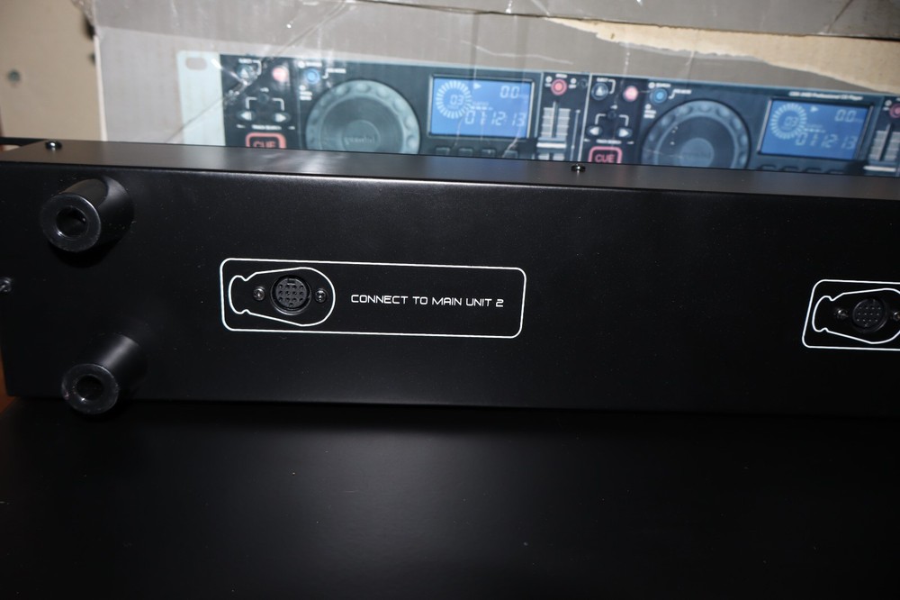 GEMINI CD 200 SYSTEM DJ Setup - Control Unit & Dual CD Player