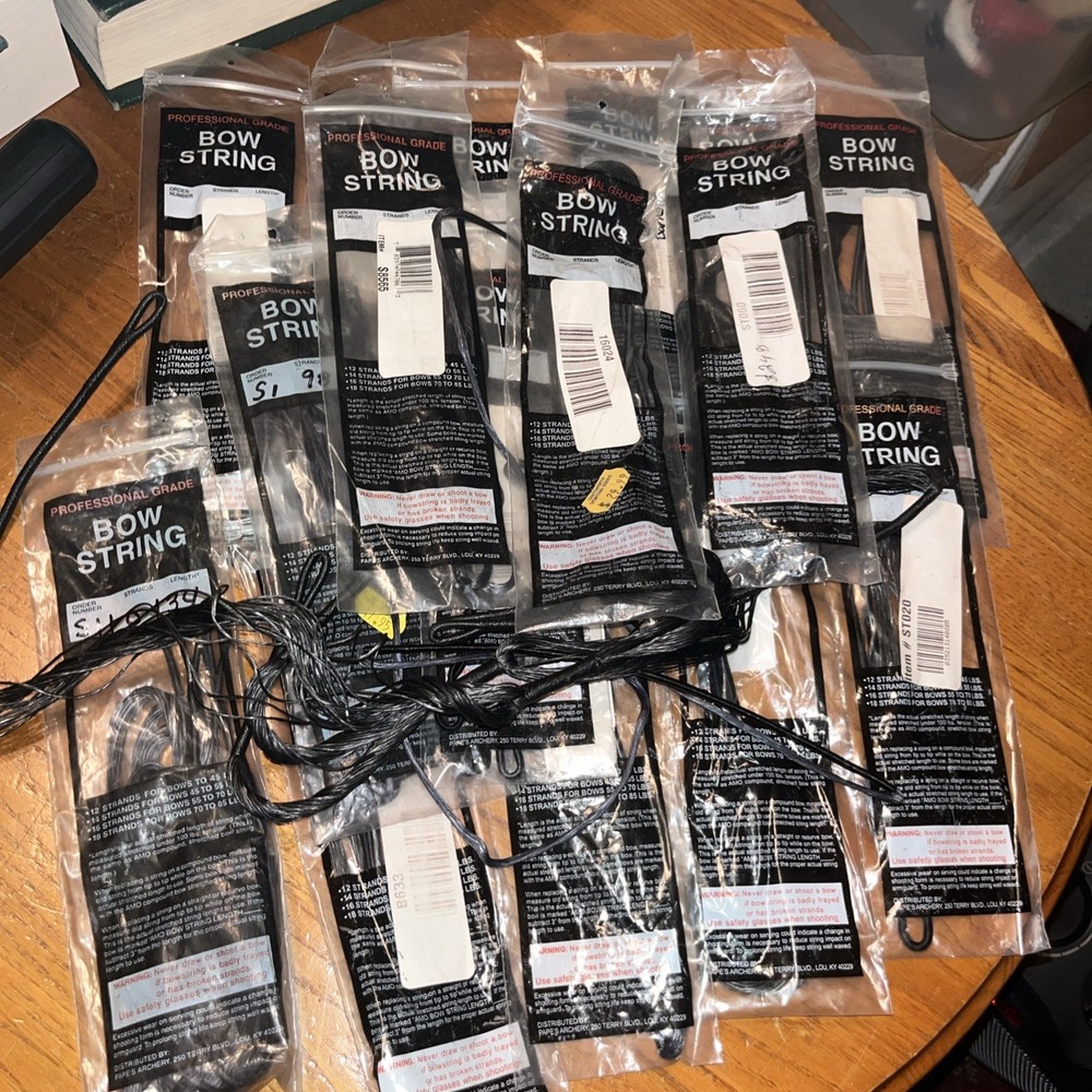 Professional Grade   Bow String Lot Of 16 Plus Read