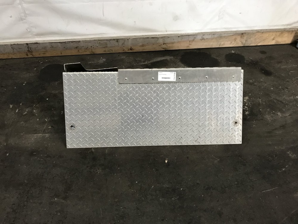 Cummins ISB Exhaust DPF Cover - Used