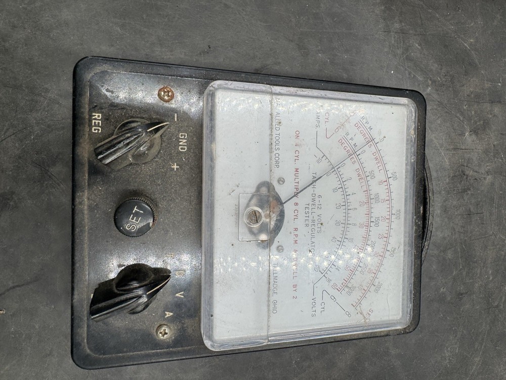 Vintage Mac Tools ET-850 Tach Dwell Volt Ohmmeter - Untested