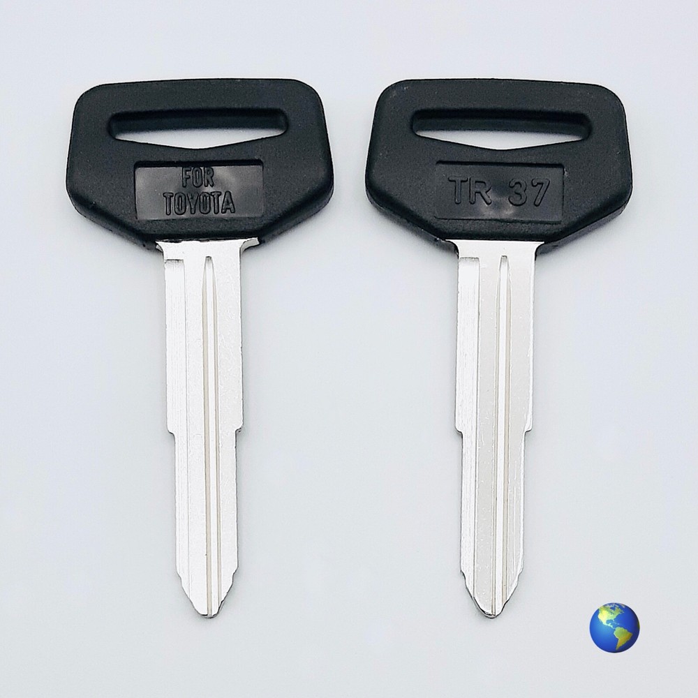 TR37-PH Key Blanks for Various Models by Toyota (2 Keys)