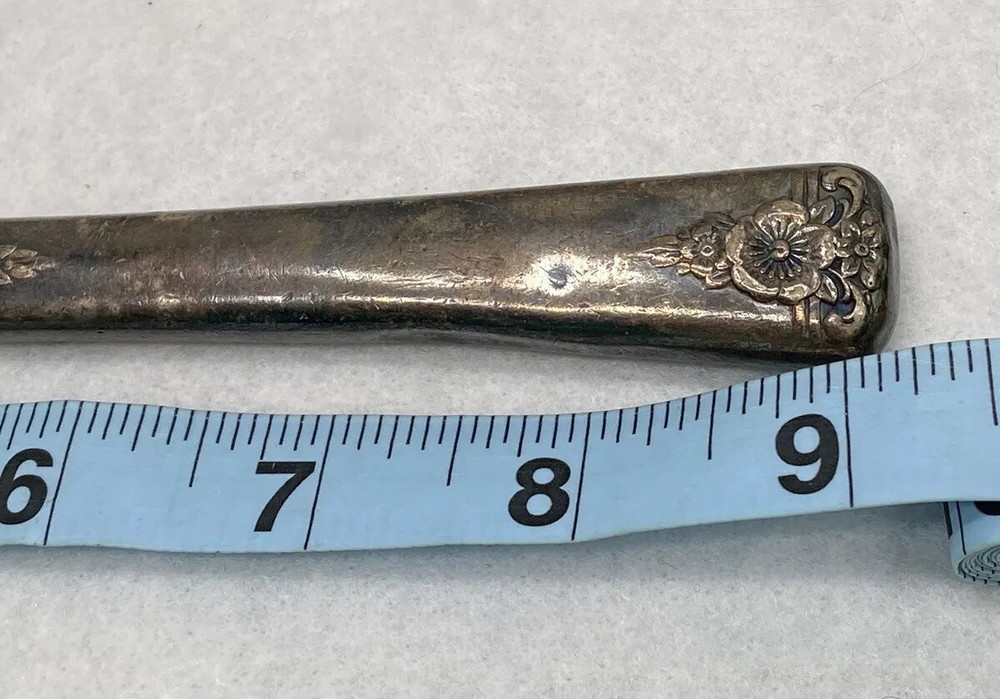 Floral Handle Silver Plated ~ Unknown Maker Knife~ 9 Inches