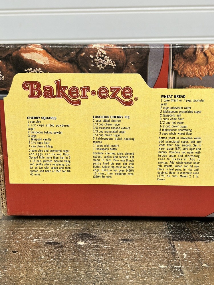 Baker•eze 9 Piece Non-Stick Bakeware Set New In Box