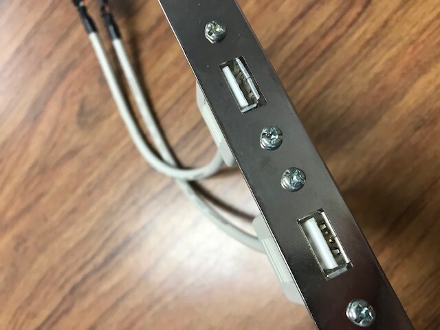 Dual USB to motherboard Cable and backplane