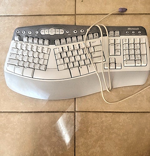 MICROSOFT ERGONOMIC KEYBOARD GREY & WHITE TONES. P2 CONNECTION. GOOD SHAPE