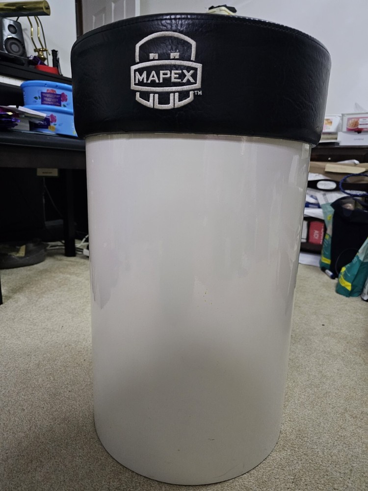 Canister Drum Throne