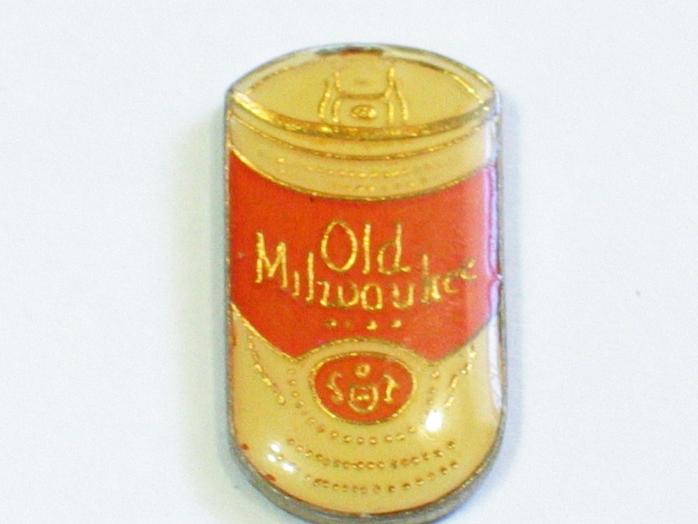 Old Milwaukee Beer Pin Vintage Lapel Pin