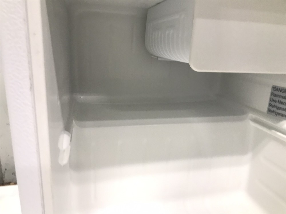 Kenmore mini fridge refrigerator