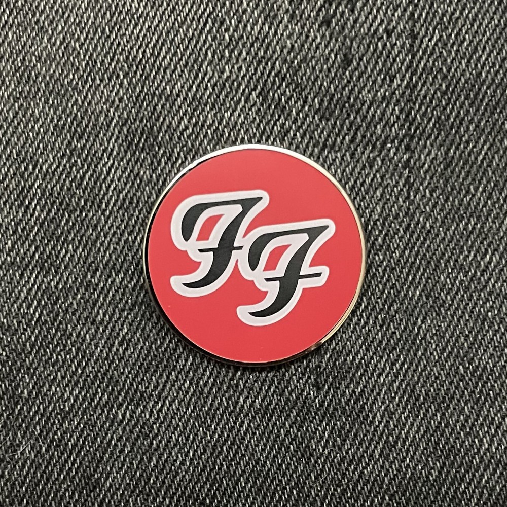 Foo Fighters - David Grohl - Enamel Pin