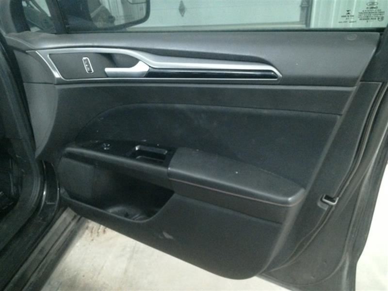 FUSION 2014 High Mounted Stop Light 104687123