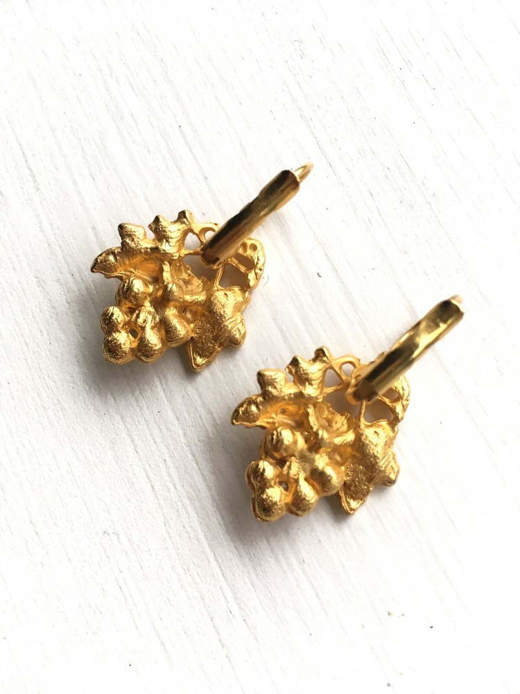 Vintage Gold Grape Leverback Earrings