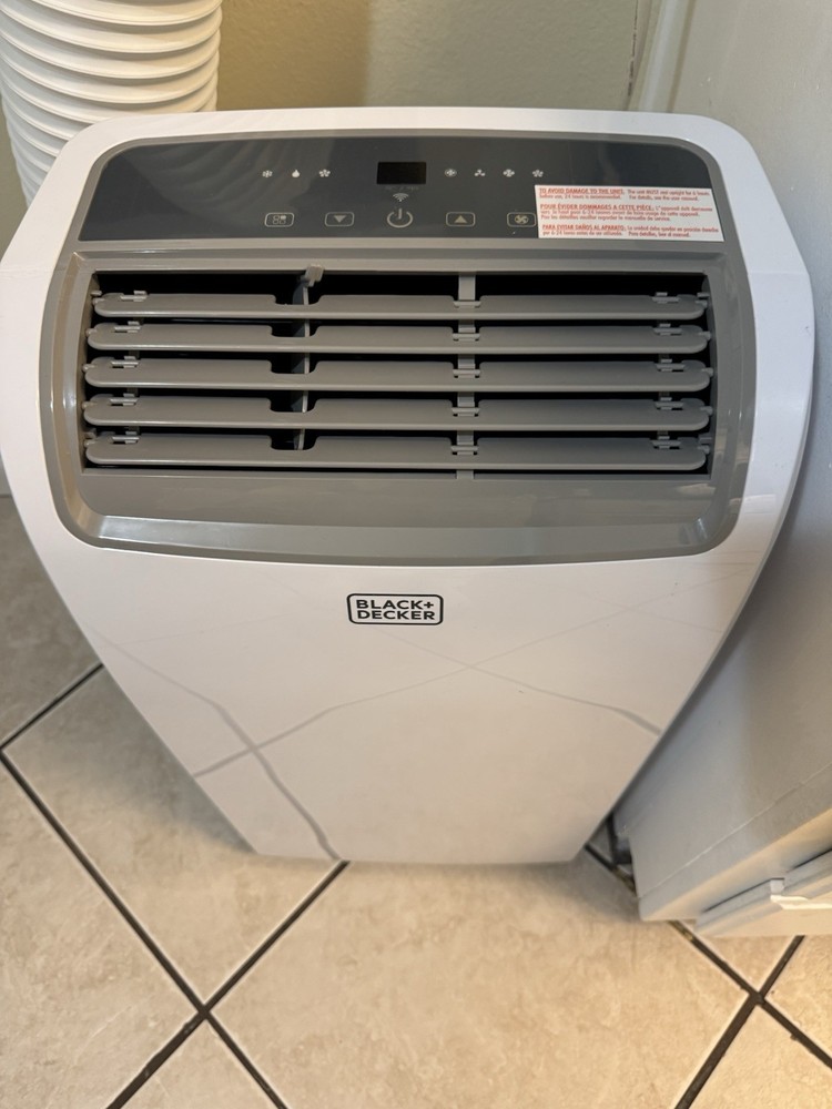 BLACK+DECKER Portable Air Conditioner 12,000 BTU White
