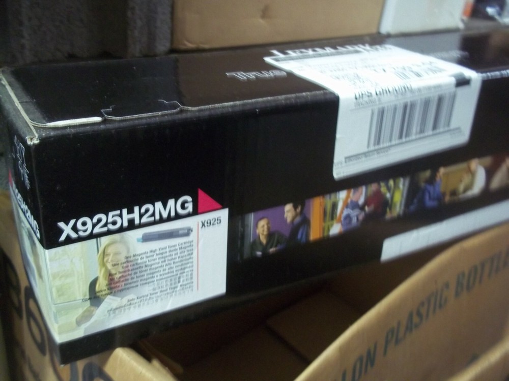 USED   LEXMARK      X925H2MG    EMPTY  IN LEXMARK BOX