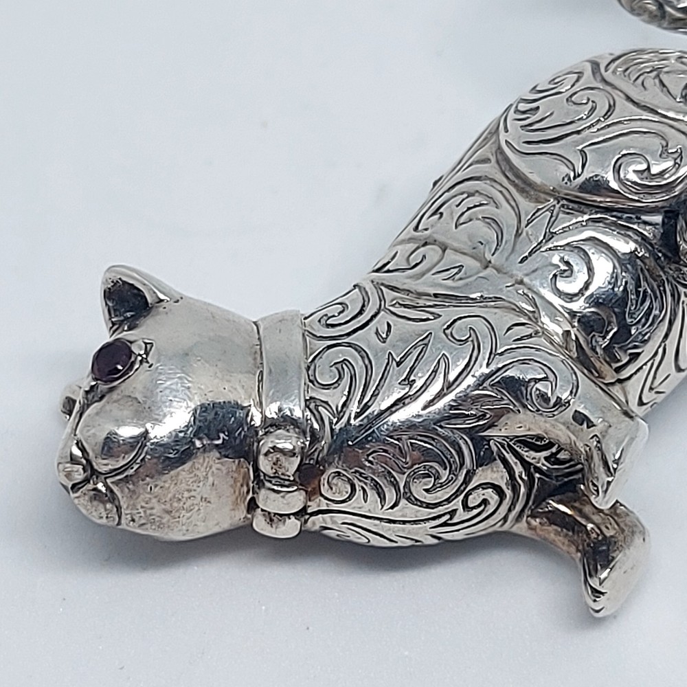 Solid Sterling silver miniature cat with bow figurine Weight 16.10 gm