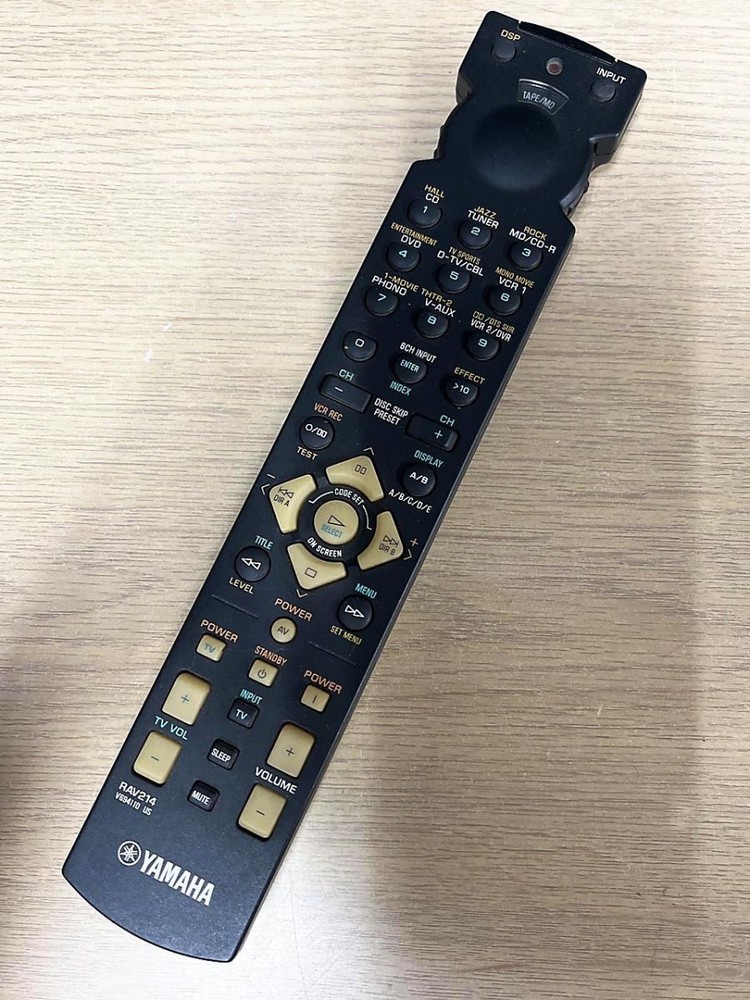 YAMAHA Audio Remote Control for DSP-AX620 RAV214 V694110 US