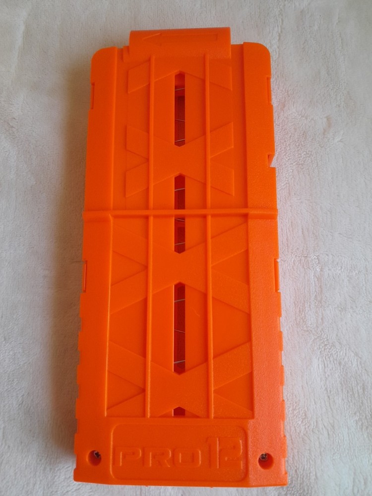 Pro 12 foam dart magazine