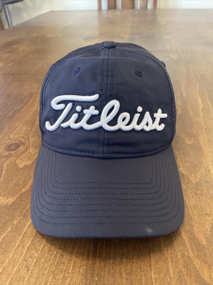 TITLEIST Golf Hat Strapback Adjustable Cap Navy Blue Tech Performance Material