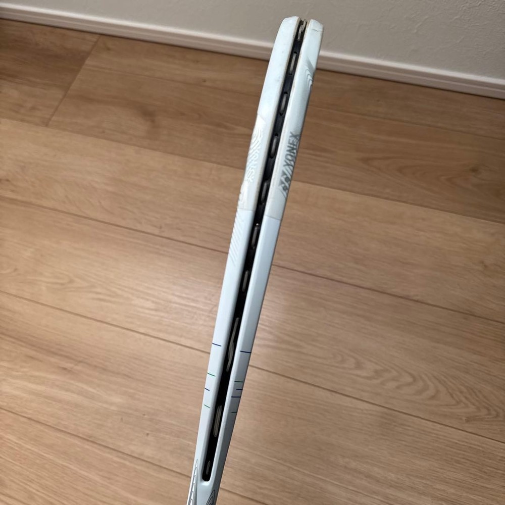 Yonex Nanoforce 8 White