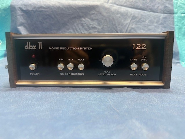 DBX II 122 noise reduction system