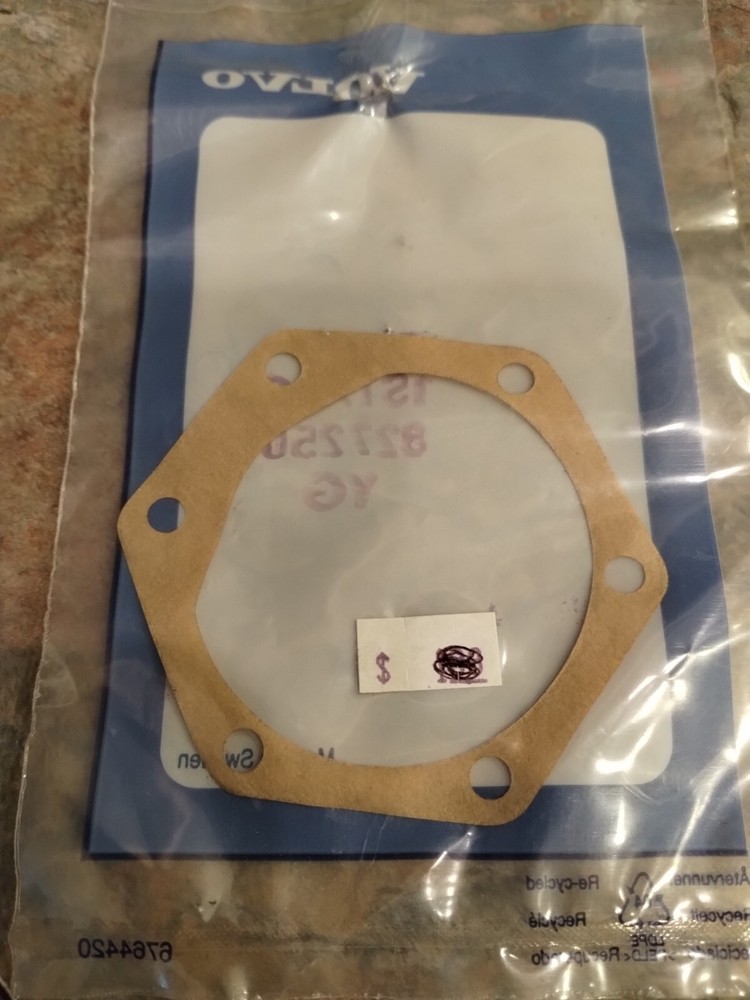 827250 Volvo Gasket