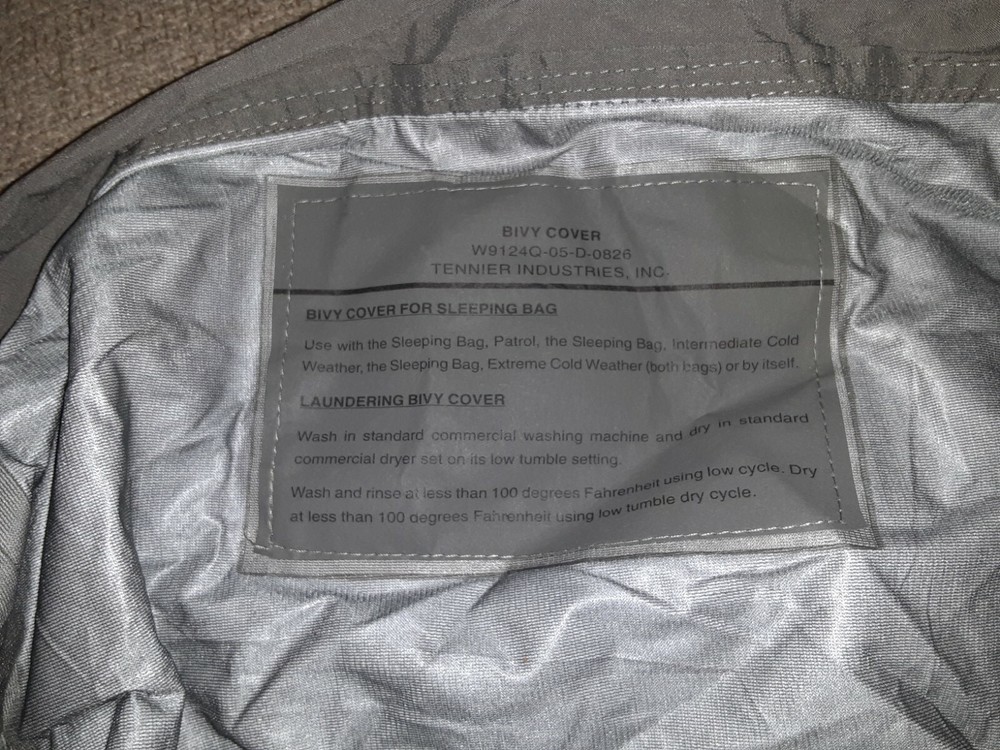 Preowned 5 Piece USGI ACU Digital MSS Modular Sleep System Great Condition