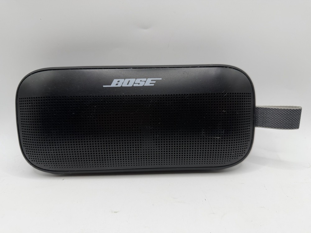 Bose SoundLink Flex Bluetooth Portable Speaker Black 1st Gen