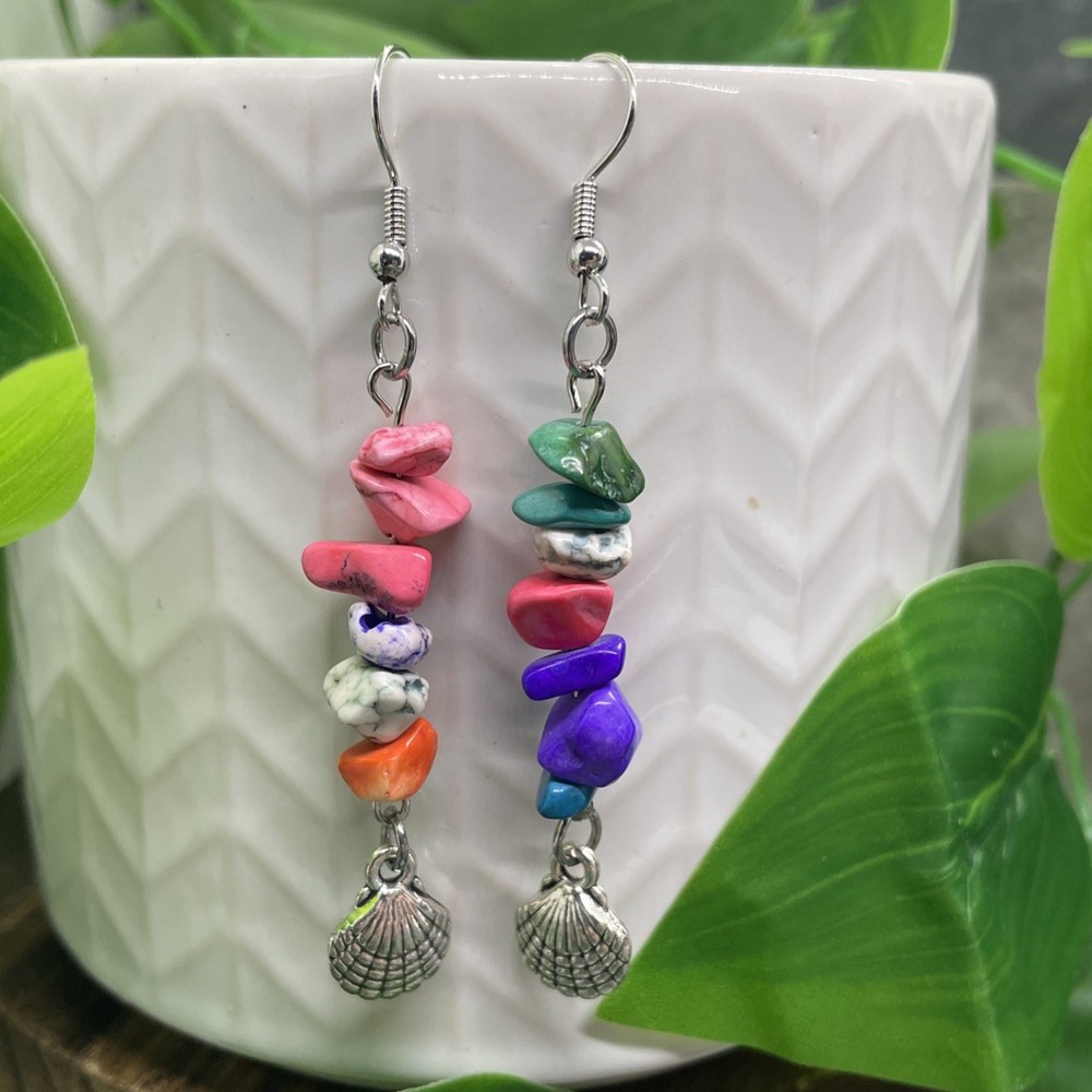 2.25” Earring Set Silver-tone Boho Stone Chips Dangle Drop New Clam B7322