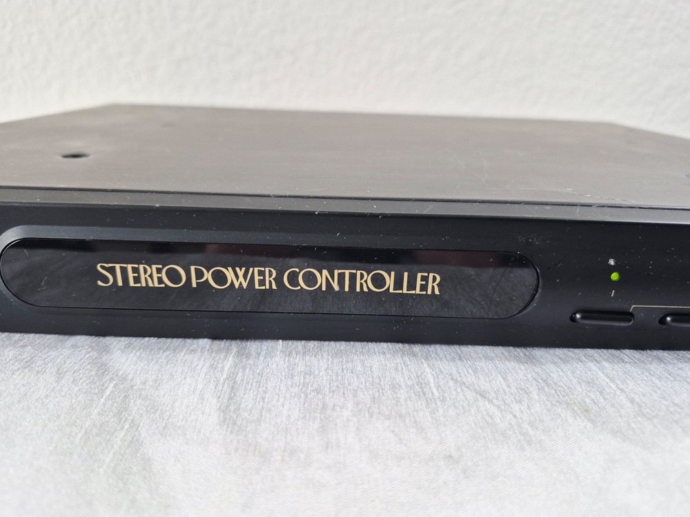 DAK SPC-1000 Stereo Power Controller Surge Protector Fully Functional