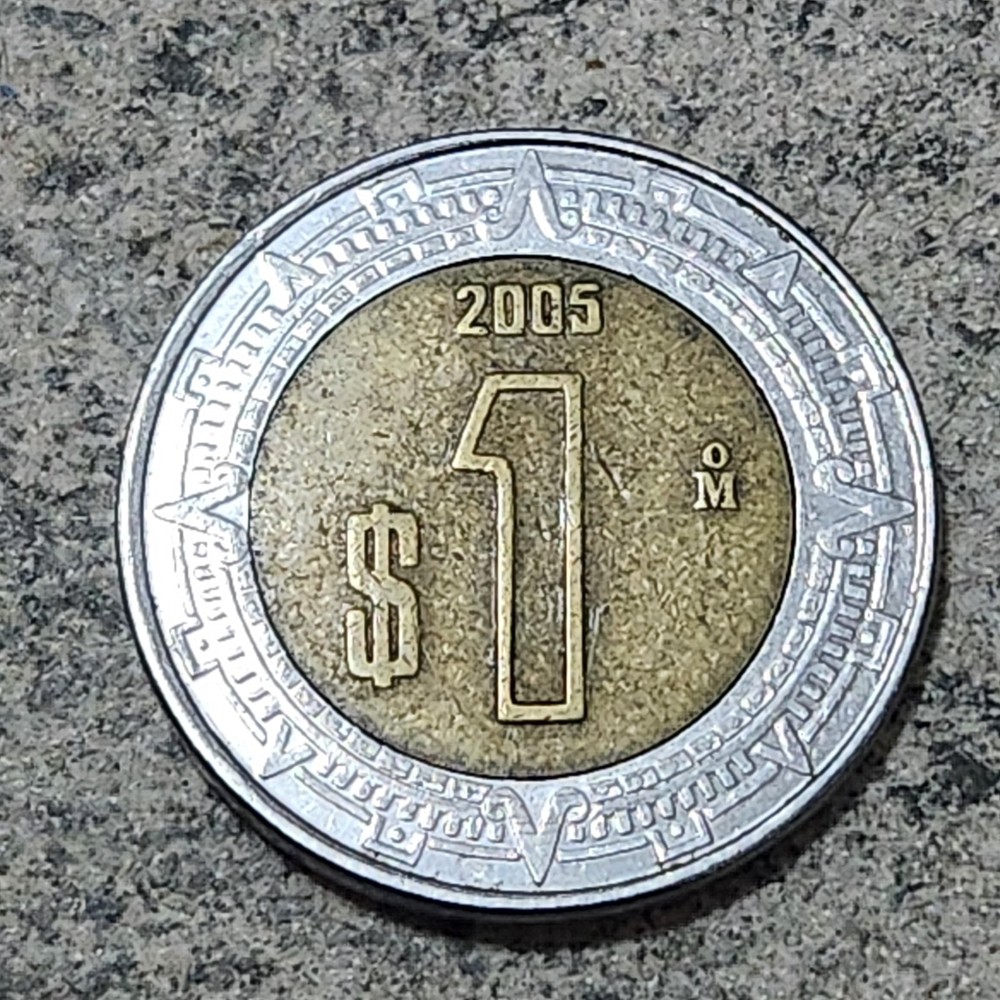 MEXICO 🇲🇽 ONE (1) PESO COIN 2005