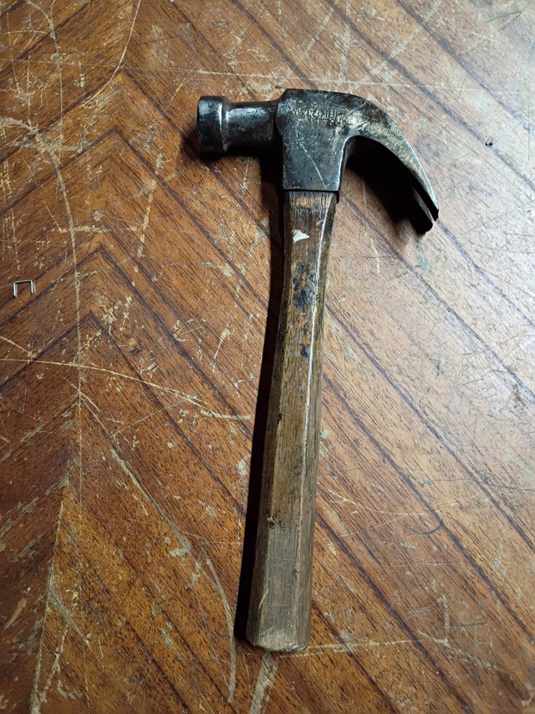 Vintage Plumb Claw Hammer Octagonal Handle 16OZ.