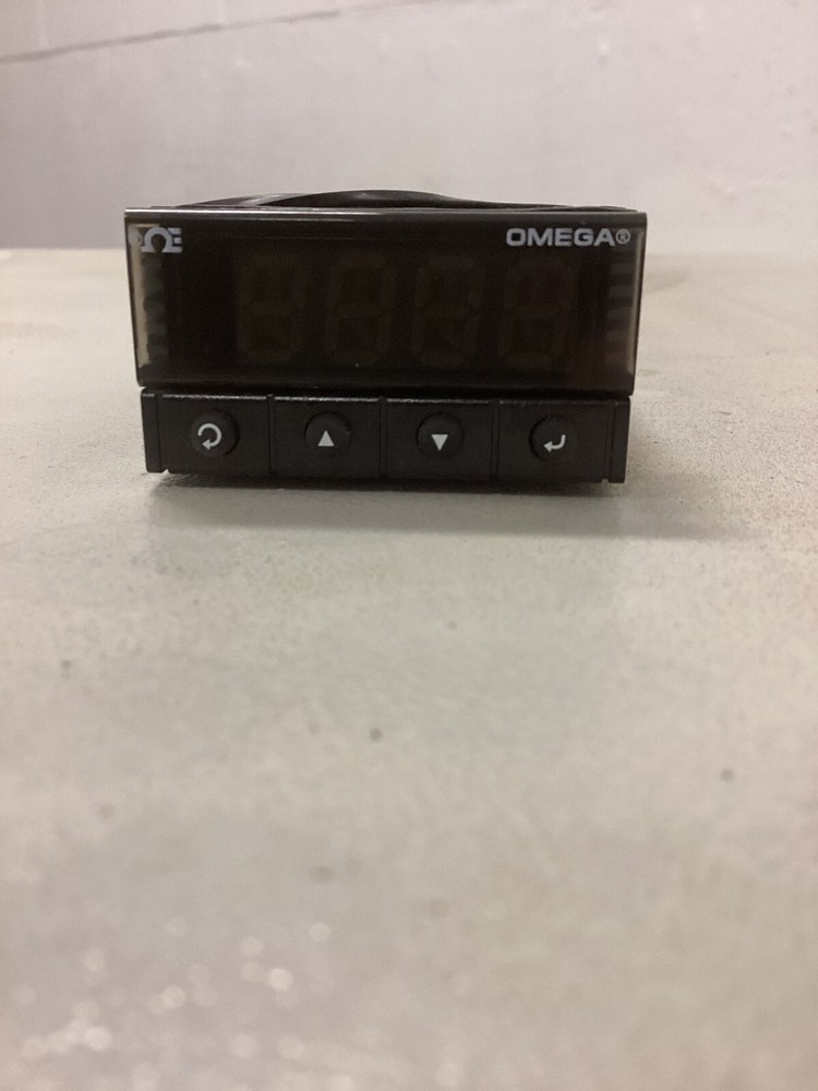 CNi3253 Omega Temperature Controller