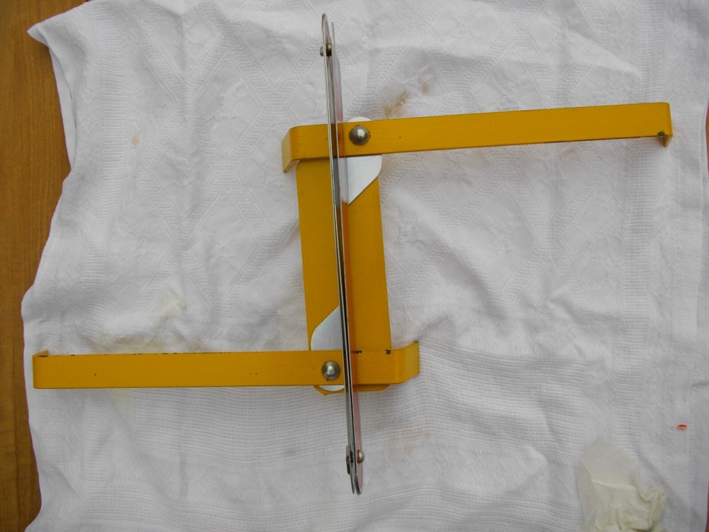 Fold-Out WARNING TRIANGLE Hazard Sign Sturdy Solid Metal Wind Resist USA Made