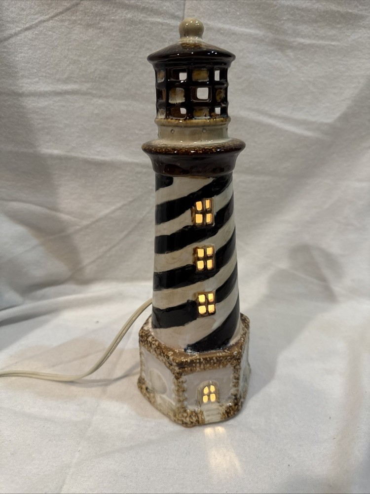 Cape Hatteras Lighthouse Night Light Table Lamp Glazed Ceramic Pottery 10.5”