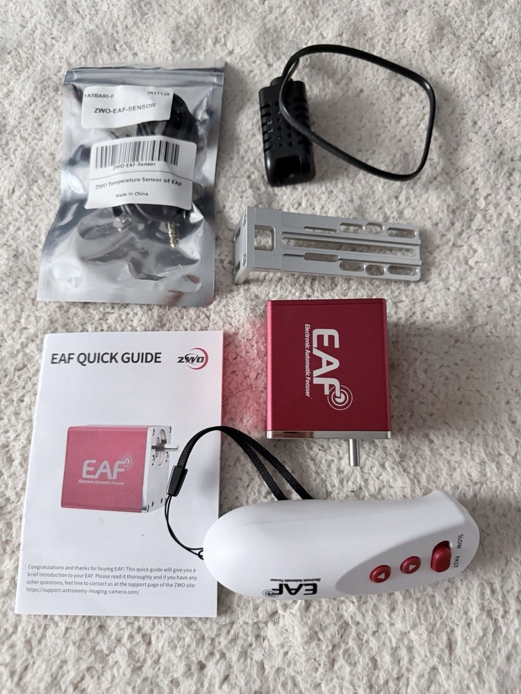 ZWO EAF 5V Electronic Auto Focuser w/ Hand Controller & Temp Sensor – Excellent