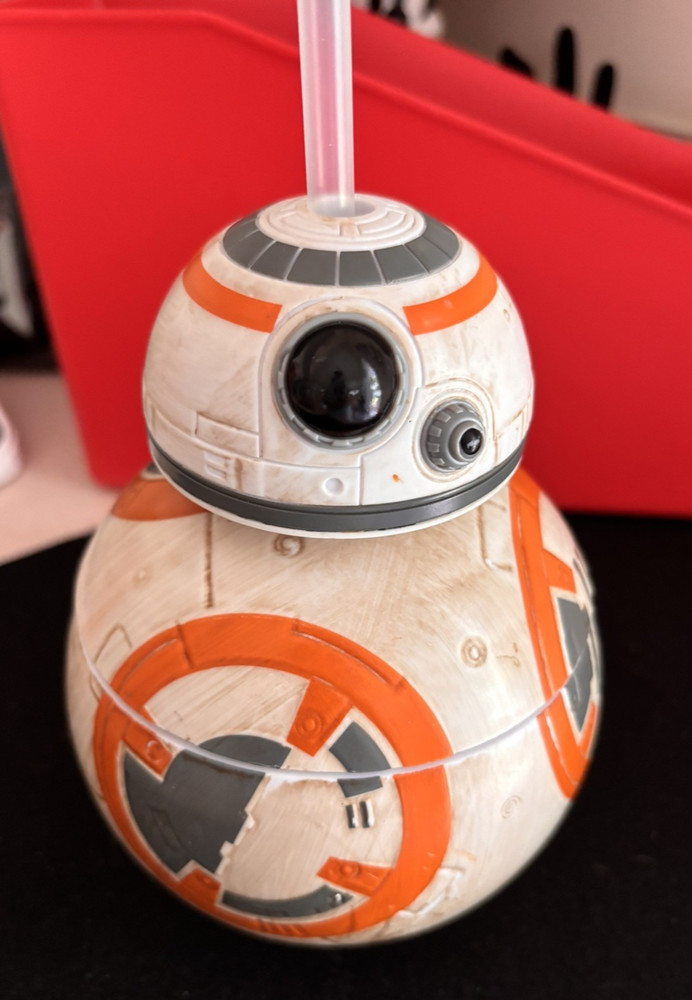 Disney Parks Star Wars BB-8 Souvenir Sipper Cup