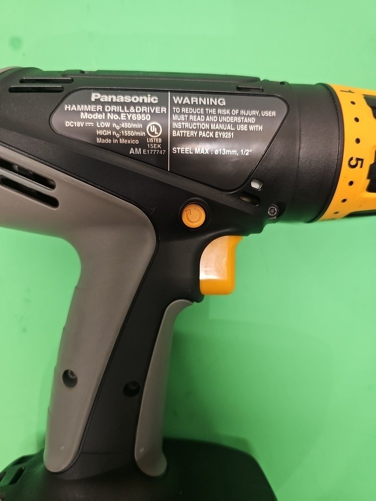 Panasonic EY6950 18V Volt 1/2" Hammer Drill Driver & Battery , Handle