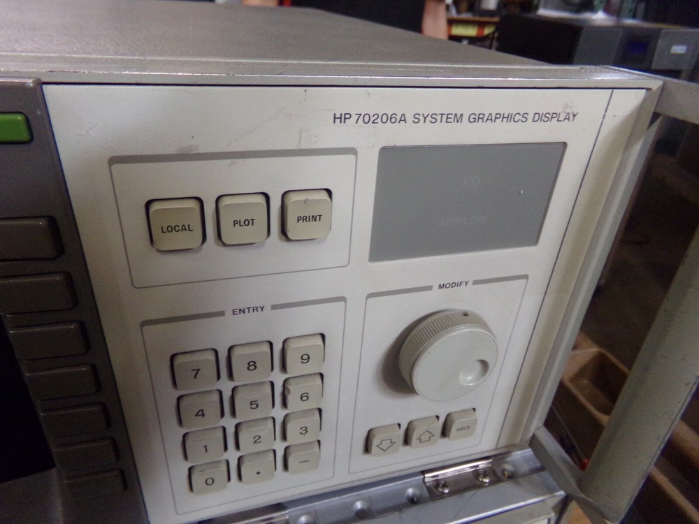 Hewlett Packard 70206A Graphics Display