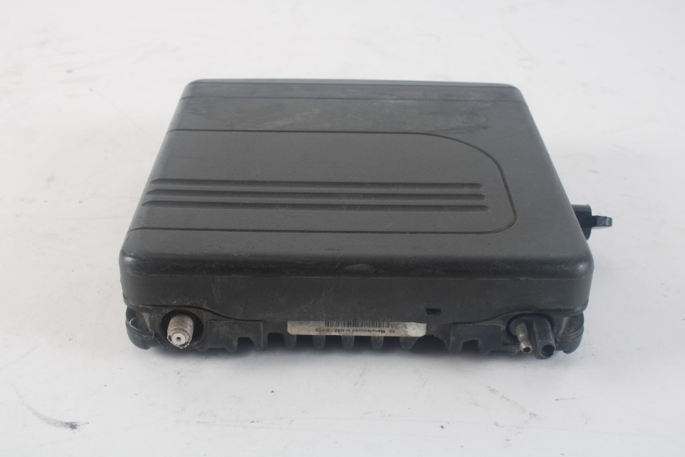 Motorola M02UCH6RR6BN Radio Transceiver Base