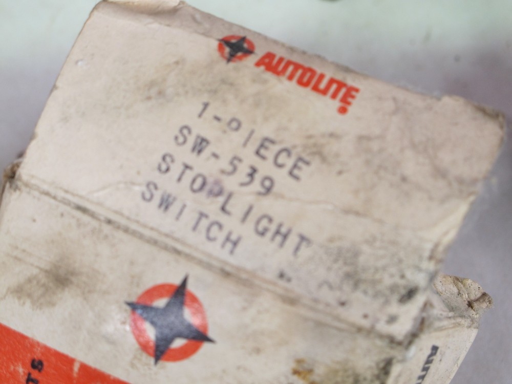 Autolite OEM NOS Stoplight Switch SW-539