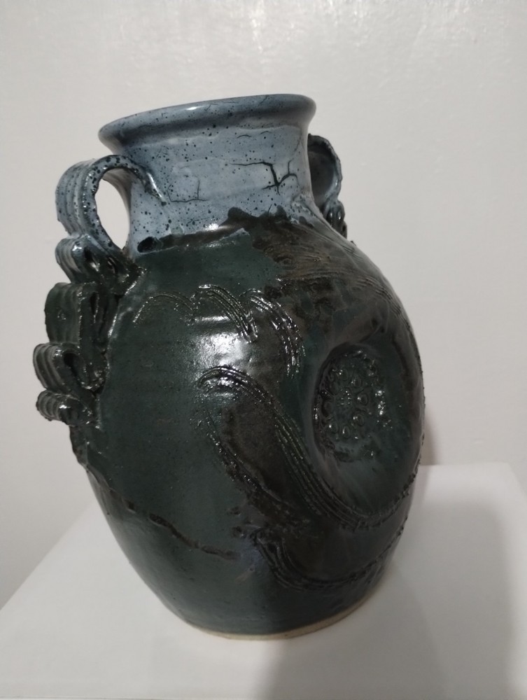 SIGNED - STUDIO POTTERY ART VASE 10"×8"