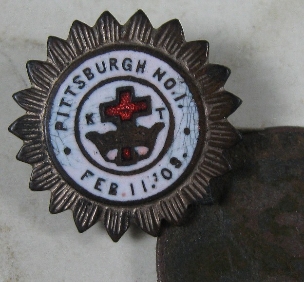 Vintage 1908 Pin Pittsburgh, PA KT Pin