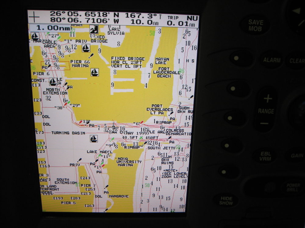 Furuno GD-1700c 7" Navnet Navionics Chartplotter VX1 Display -- Tested/Updated!