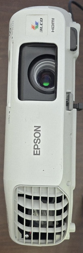 EPSON PowerLite 98H H687A LCD Projector