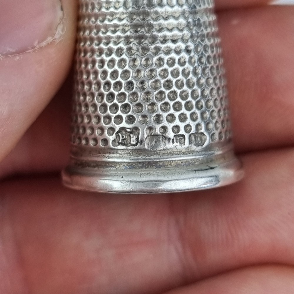 Vintage Solid Silver Thimble Worn Hallmarks Platnauer Brothers?