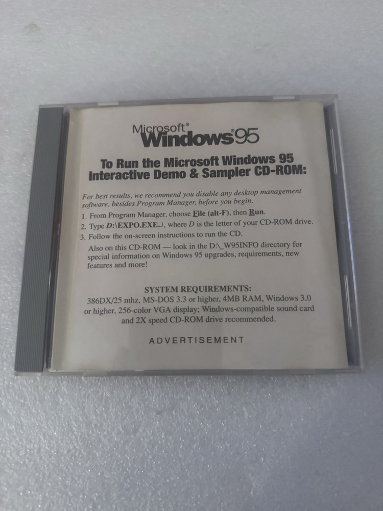 Vintage Microsoft Windows 95 Interactive Demo & Sampler Software CD