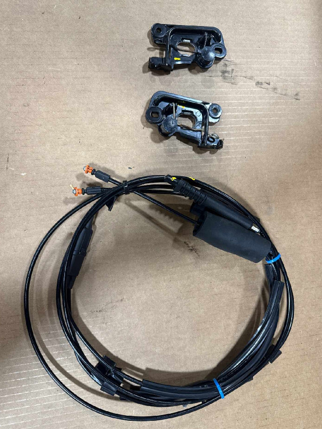 2007 - 20010 CONVERTABLE TOP RELEASE CABLE FOR L & R SIDE OEM