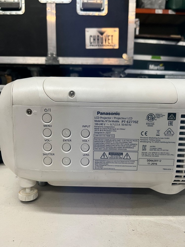 Used Panasonic PT-EZ770 WUXGA