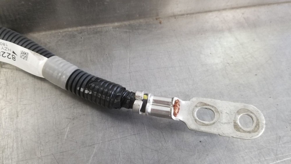 18 2018 LEXUS LS500 NEGATIVE BATTERY TERMINAL WITH SENSOR